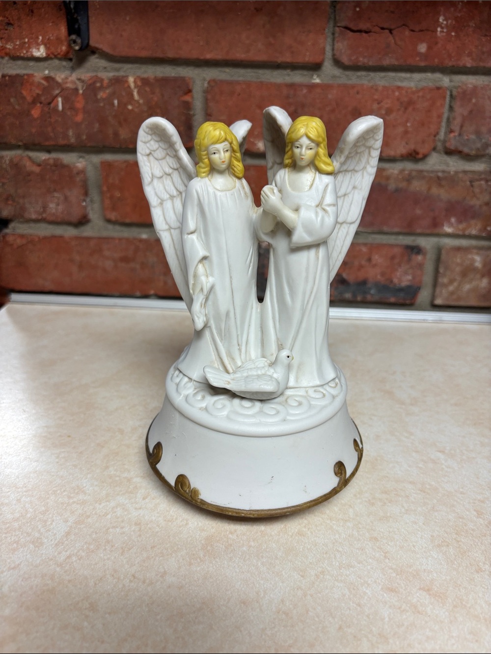 Vintage Christmas Angels And Dove Sitting At Their Feet .... "Oh Holy Night"